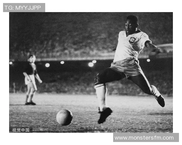 巴西传奇球王贝利生平事迹与世界足球辉煌历程