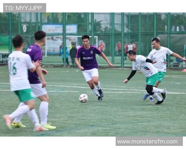 巴马球星引爆绿茵激情见证足球世界新王者崛起与荣耀时刻 巴马球星引爆绿茵激情见证足球世界新王者崛起与荣耀时刻